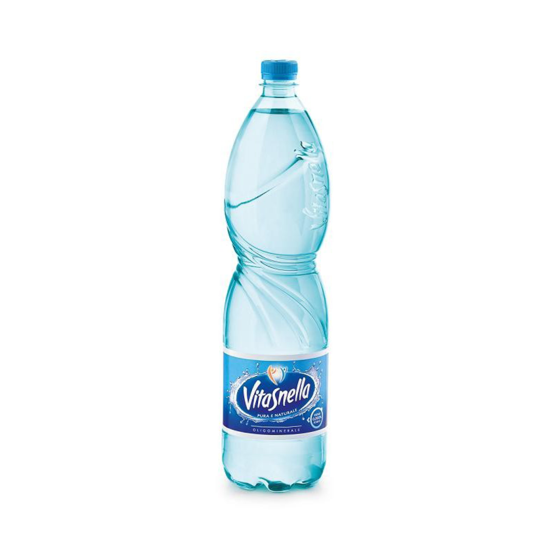 acqua in plastica a domicilio